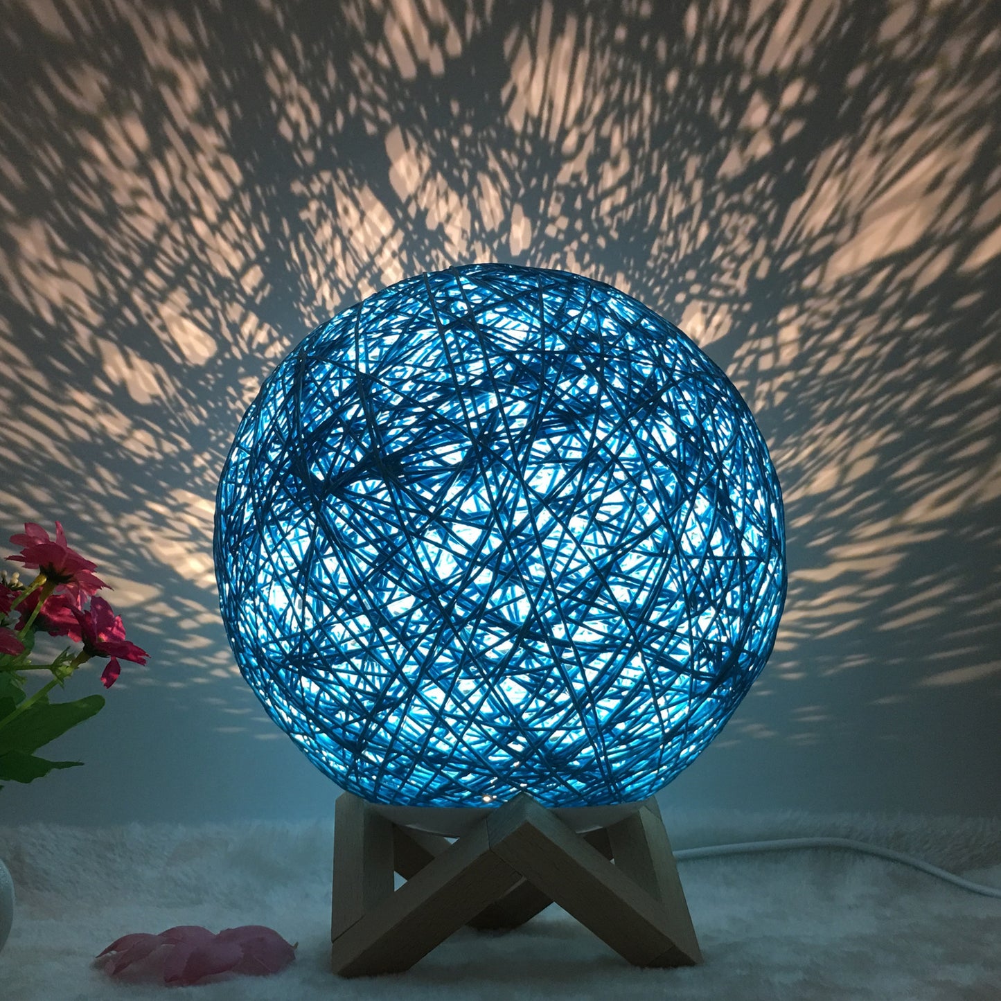 Hot Selling Creative Linen Table Lamp Novel and Unique LED Intelligent USB7 Color RGB16 Color Remote Control Rattan Ball Lamp