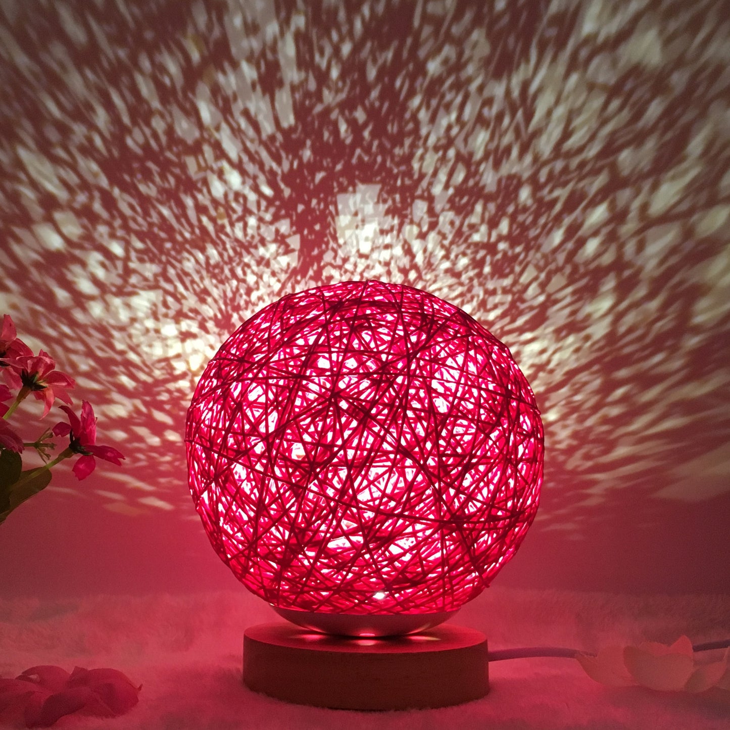 Hot Selling Creative Linen Table Lamp Novel and Unique LED Intelligent USB7 Color RGB16 Color Remote Control Rattan Ball Lamp