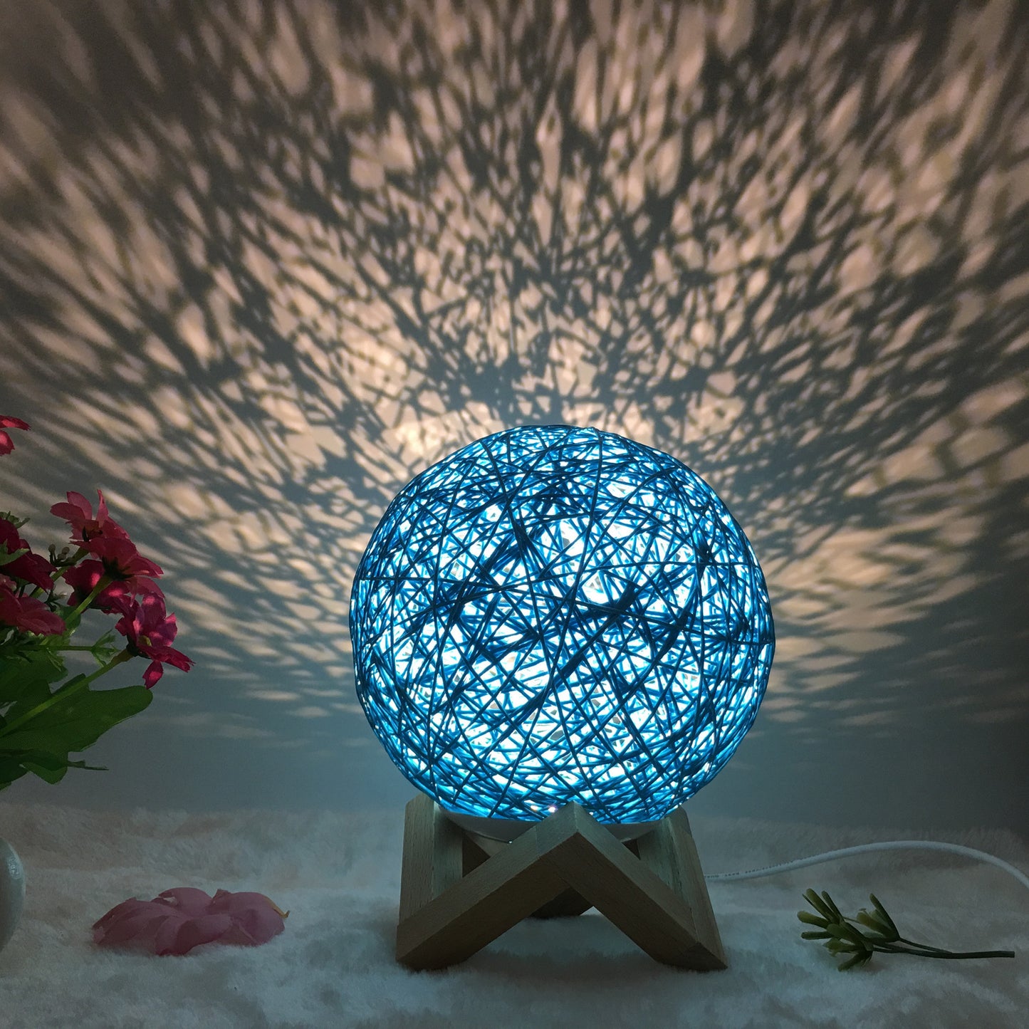 Hot Selling Creative Linen Table Lamp Novel and Unique LED Intelligent USB7 Color RGB16 Color Remote Control Rattan Ball Lamp